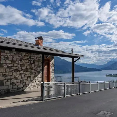 Amazing Terrace On * Gera Lario